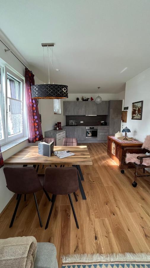 Ferienwohnung Karasek Deluxe Sattendorf Екстериор снимка